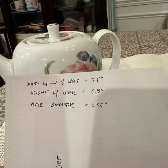 Royal Worcester Pershore Teapot with Lid‎ Fine Porcelain Gold Trim Vintage - Picture 10 of 10